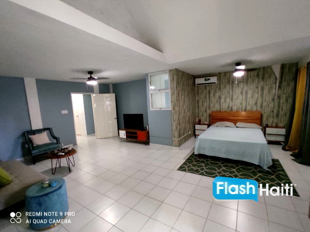 Cozy House for Sale in Peguyville, Pétion-Ville
