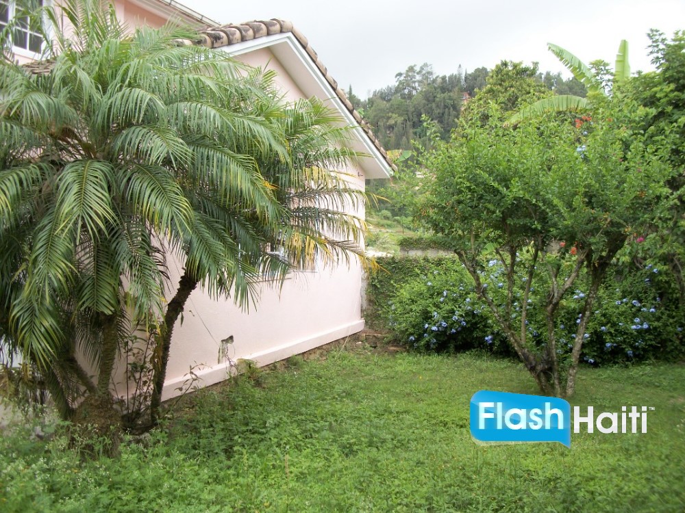 Maison a Vendre a Fermathe