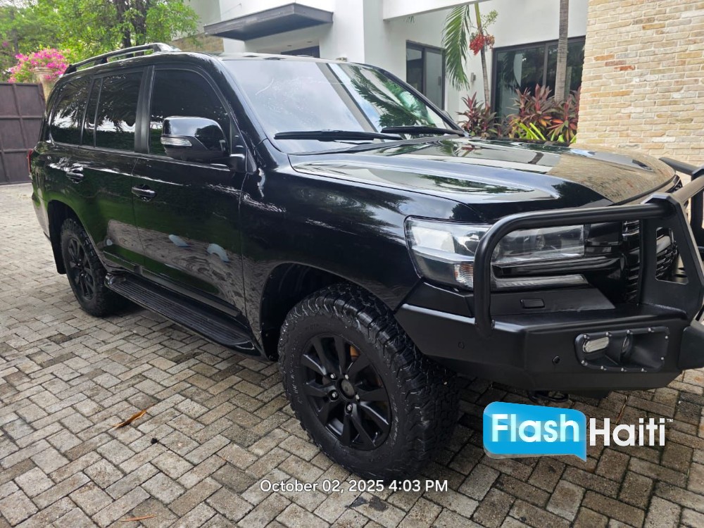 2021 Toyota Land Cruiser GXR V8 (B6 Armored)