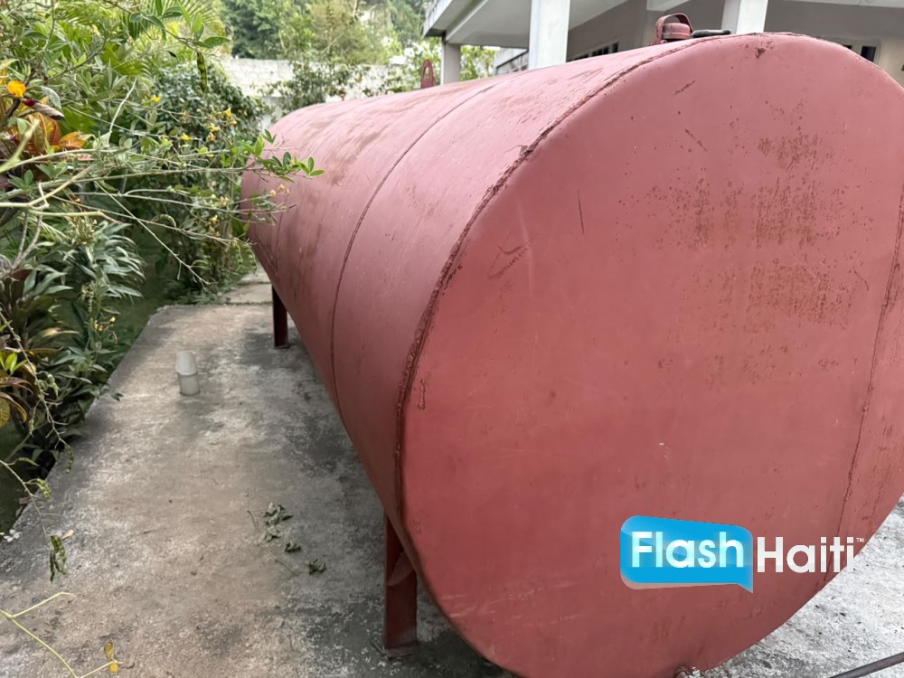 3,000-Gallon Fuel Storage Tank for Sale